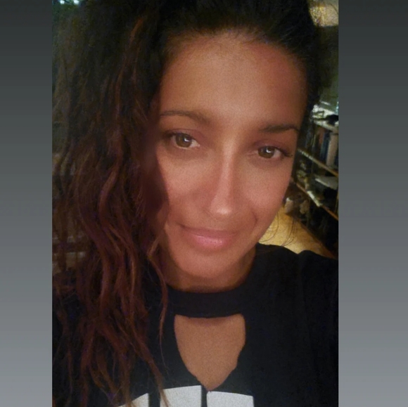 Meet your Posher, May - Picture 1 of 1